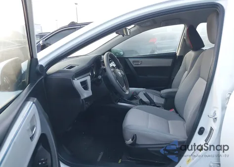 2015 Toyota Corolla Le Plus z USA, uszkodzony, nr VIN 5YFBURHE6FP256580